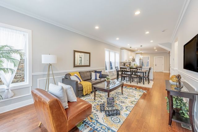 2336 Oak Park Avenue, Berwyn, IL 60402