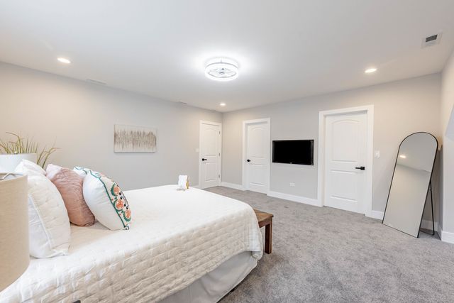 2336 Oak Park Avenue, Berwyn, IL 60402