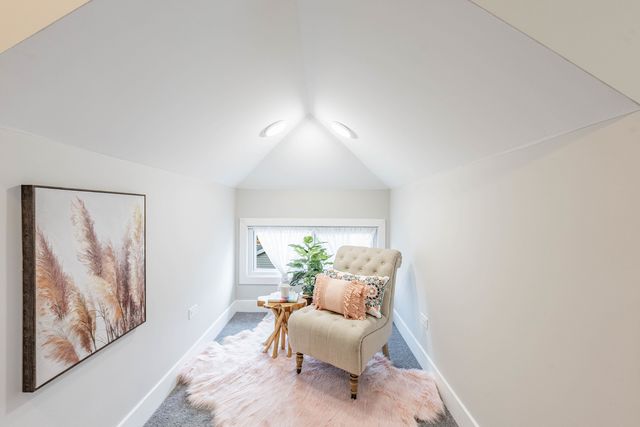 2336 Oak Park Avenue, Berwyn, IL 60402