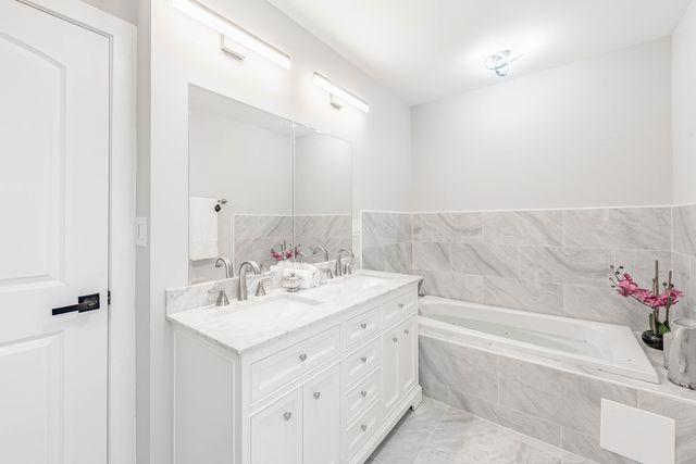 2336 Oak Park Avenue, Berwyn, IL 60402