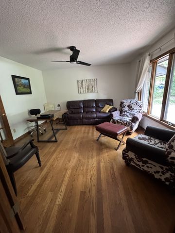 126 Rolling Green Dr, Crossville, TN 38558