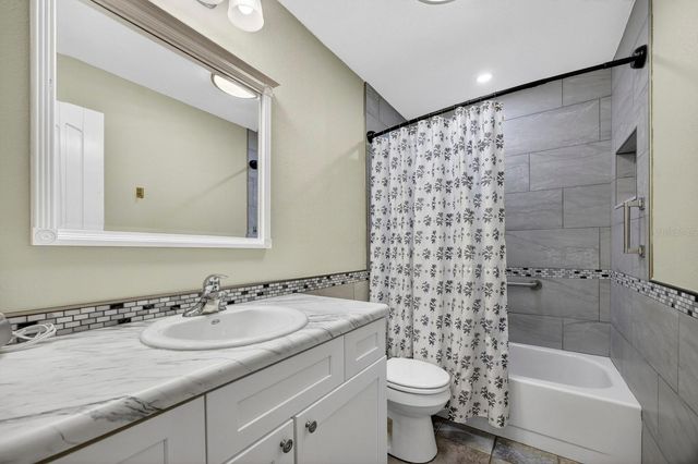 2207 KARL STREET B, Leesburg, FL 34748