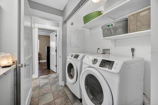 2207 KARL STREET B, Leesburg, FL 34748