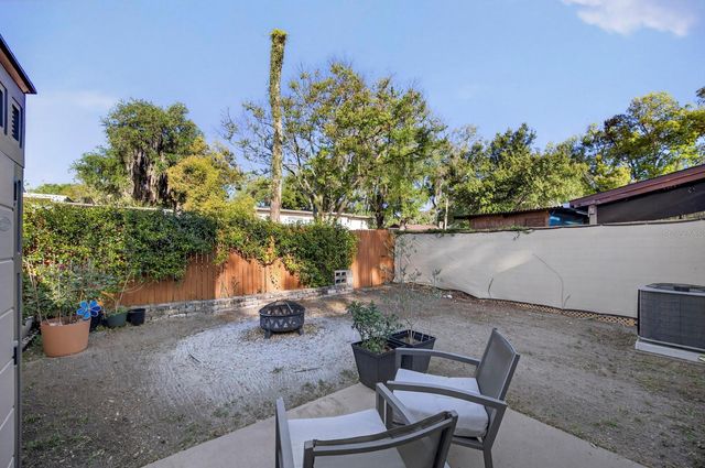 2207 KARL STREET B, Leesburg, FL 34748