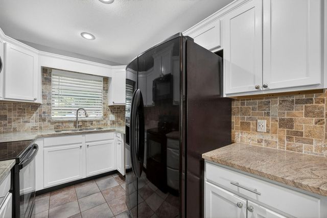 2207 KARL STREET B, Leesburg, FL 34748