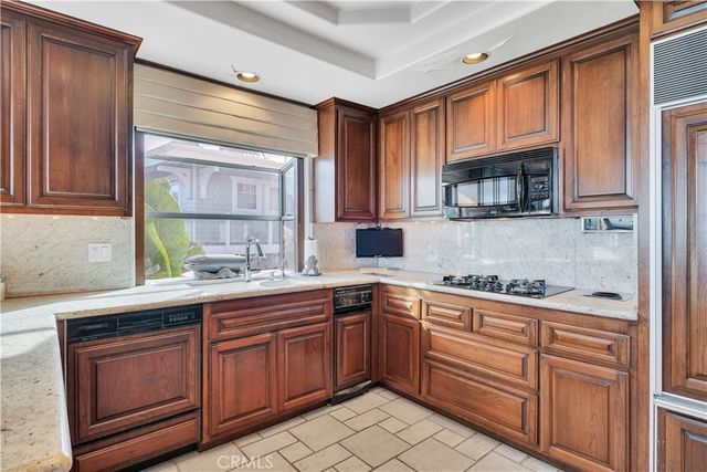3935 Bluff Place, San Pedro, CA 90731