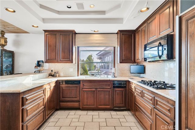 3935 Bluff Place, San Pedro, CA 90731