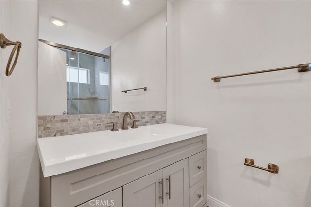 3935 Bluff Place, San Pedro, CA 90731