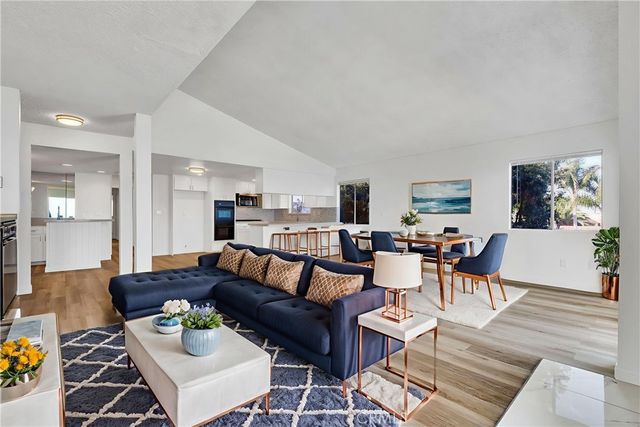 3935 Bluff Place, San Pedro, CA 90731
