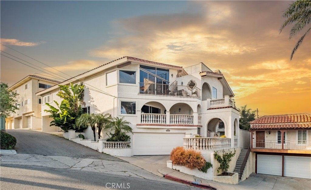 3935 Bluff Place, San Pedro, CA 90731