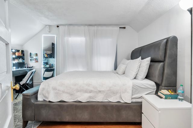 10 Millville Street, Salem, NH 03079