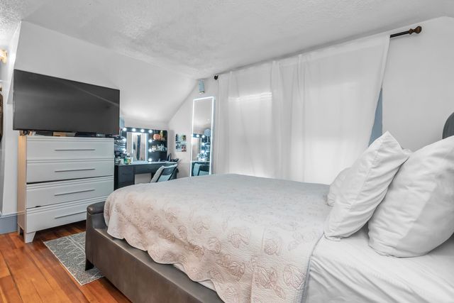 10 Millville Street, Salem, NH 03079