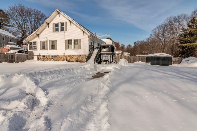 10 Millville Street, Salem, NH 03079