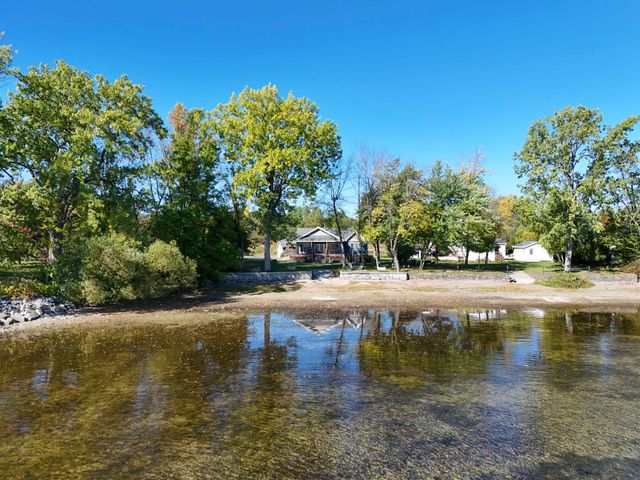 241 Access Road, Isle La Motte, VT 05463