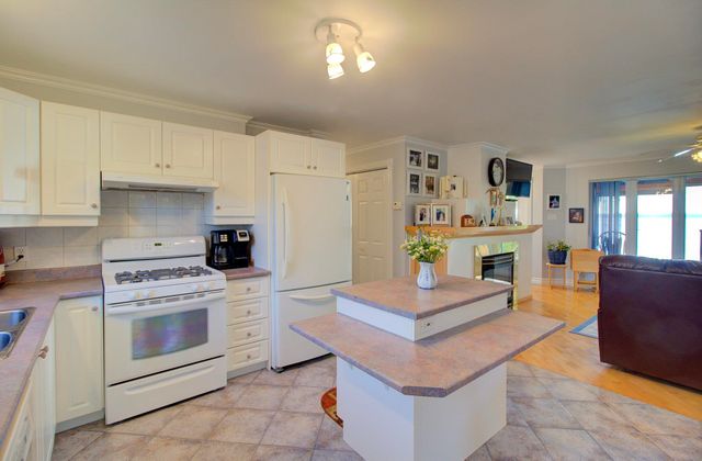 241 Access Road, Isle La Motte, VT 05463