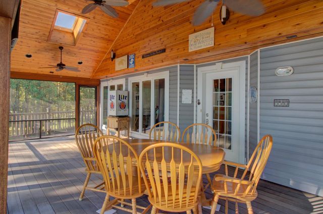 241 Access Road, Isle La Motte, VT 05463