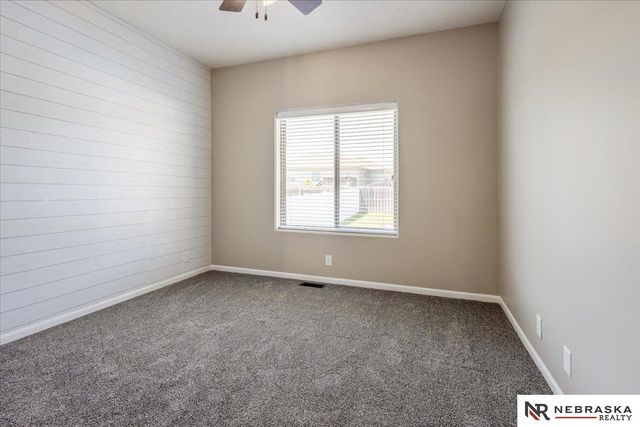 3043 N 95th Street, Lincoln, NE 68507