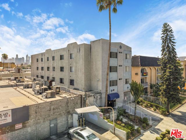 810 S Berendo Street, Los Angeles, CA 90005
