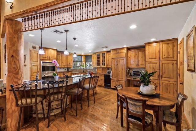 504 BUCK TRL, Canyon Lake, TX 78133