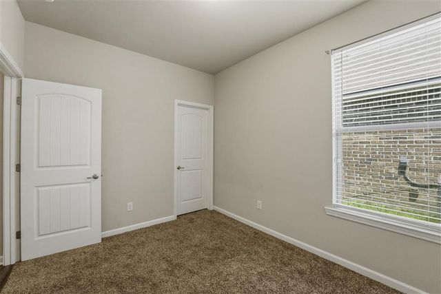 303 Oak Hampton Drive, Sulphur, LA 70665