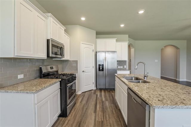303 Oak Hampton Drive, Sulphur, LA 70665