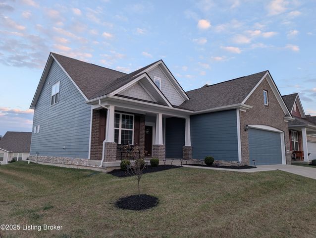 2861 Hamilton Springs Dr, Louisville, KY 40245