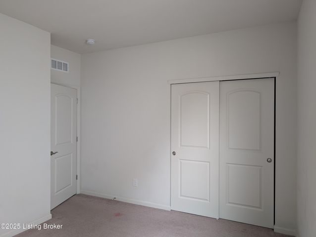 2861 Hamilton Springs Dr, Louisville, KY 40245