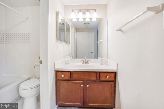 14652 WOONSOCKETT DR, Silver Spring, MD 20905