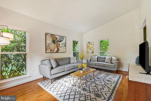 14652 WOONSOCKETT DR, Silver Spring, MD 20905