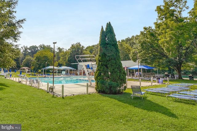 14652 WOONSOCKETT DR, Silver Spring, MD 20905