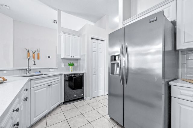 7805 BRISBANE COURT, New Port Richey, FL 34654