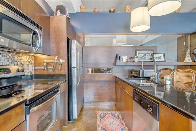 400 Salem Ave SW Unit 1D, Roanoke, VA 24016