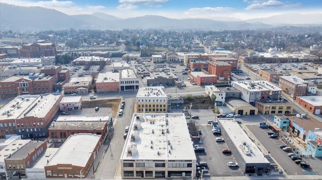 400 Salem Ave SW Unit 1D, Roanoke, VA 24016