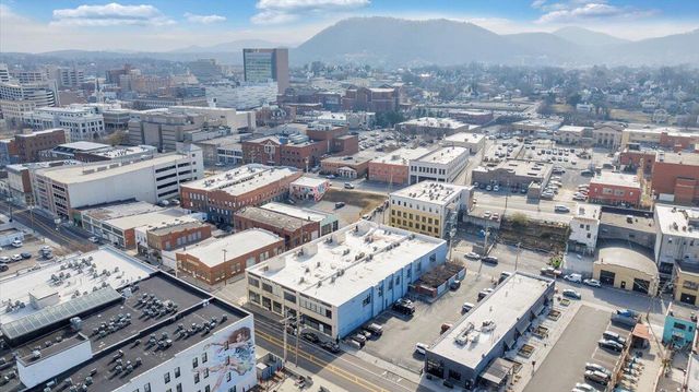 400 Salem Ave SW Unit 1D, Roanoke, VA 24016