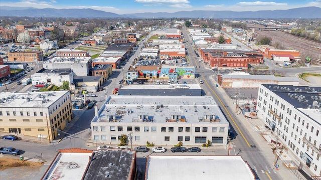 400 Salem Ave SW Unit 1D, Roanoke, VA 24016