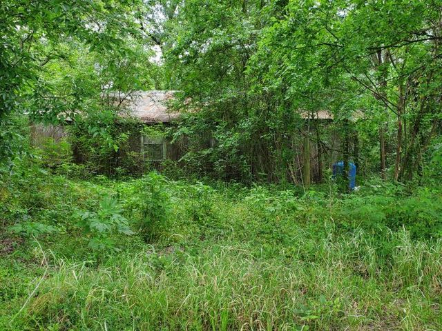 27821 Susie Lane, New Caney, TX 77357