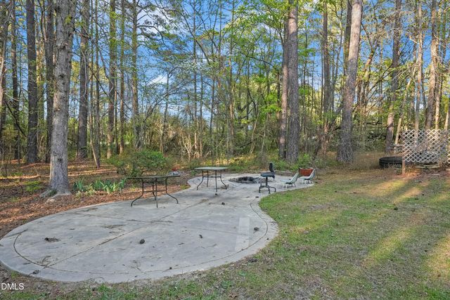 224 Highland Drive, Lillington, NC 27546