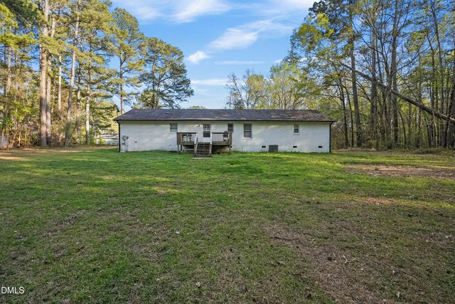 224 Highland Drive, Lillington, NC 27546