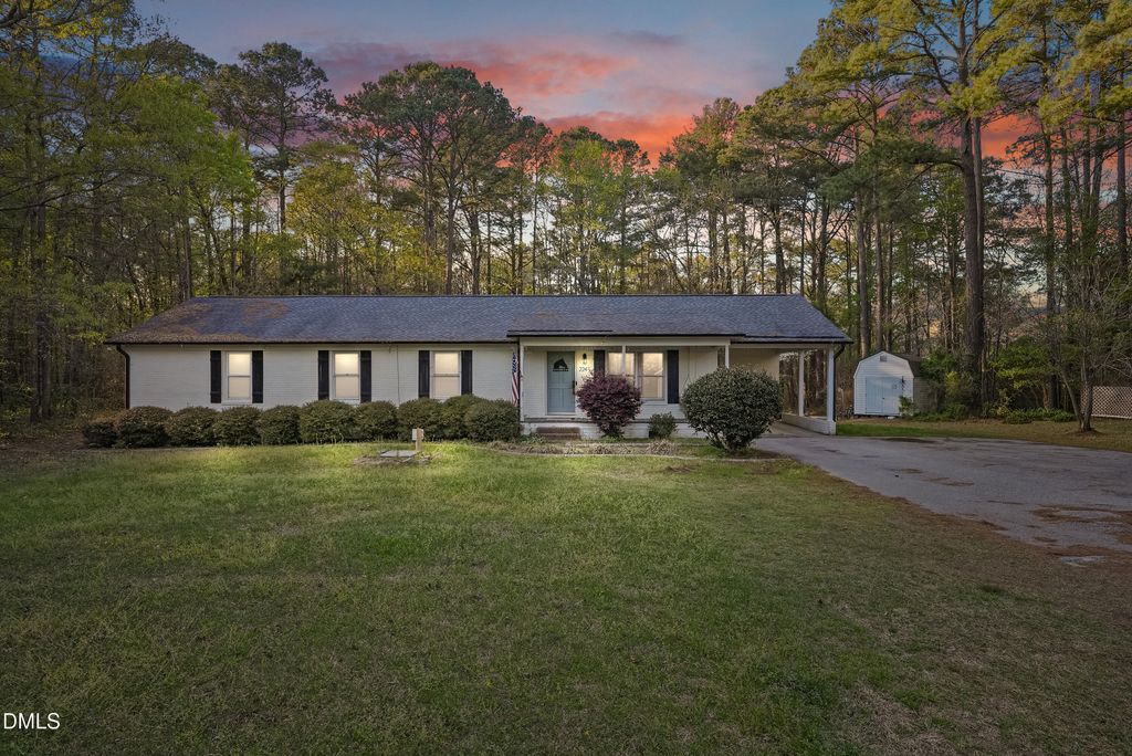 224 Highland Drive, Lillington, NC 27546