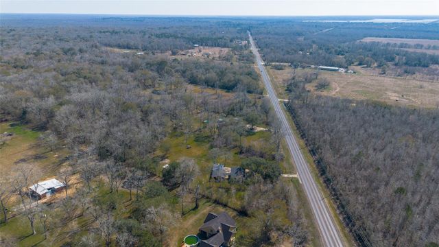 4935 Fm 1409, Dayton, TX 77535