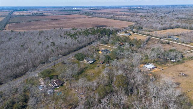 4935 Fm 1409, Dayton, TX 77535