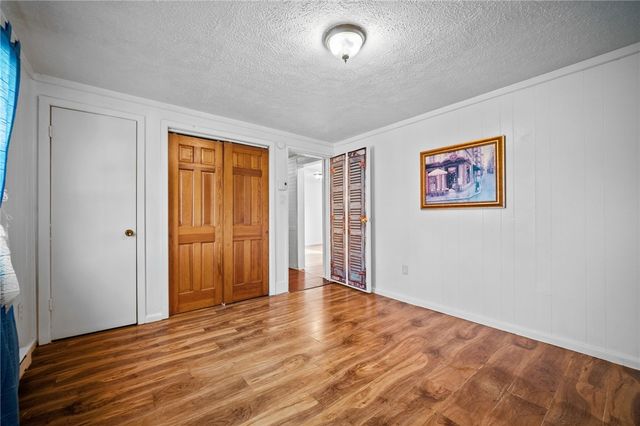 1152 W Gibson Ave, Connellsville, PA 15425