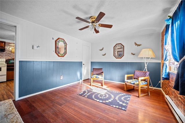 1152 W Gibson Ave, Connellsville, PA 15425