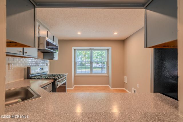 62 Secretariat Court, Tinton Falls, NJ 07724