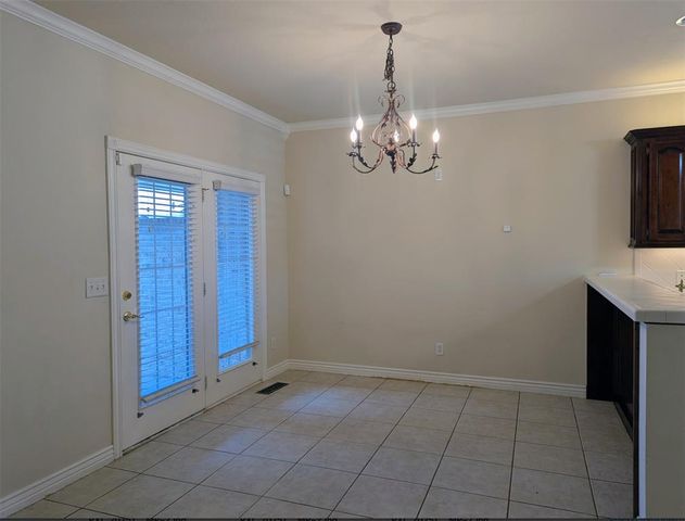 214 Boulevard Du Lac, Norman, OK 73071