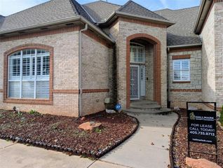 214 Boulevard Du Lac, Norman, OK 73071