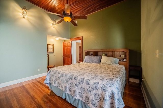 102 S LAKESHORE BOULEVARD, Lake Wales, FL 33853
