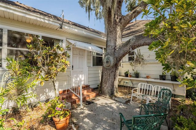 102 S LAKESHORE BOULEVARD, Lake Wales, FL 33853
