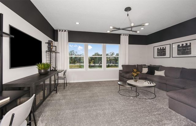 37310 CLINCH CIRCLE, Zephyrhills, FL 33540