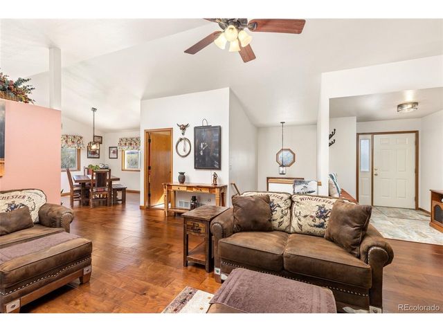 3101 Escondido Dr, Loveland, CO 80538